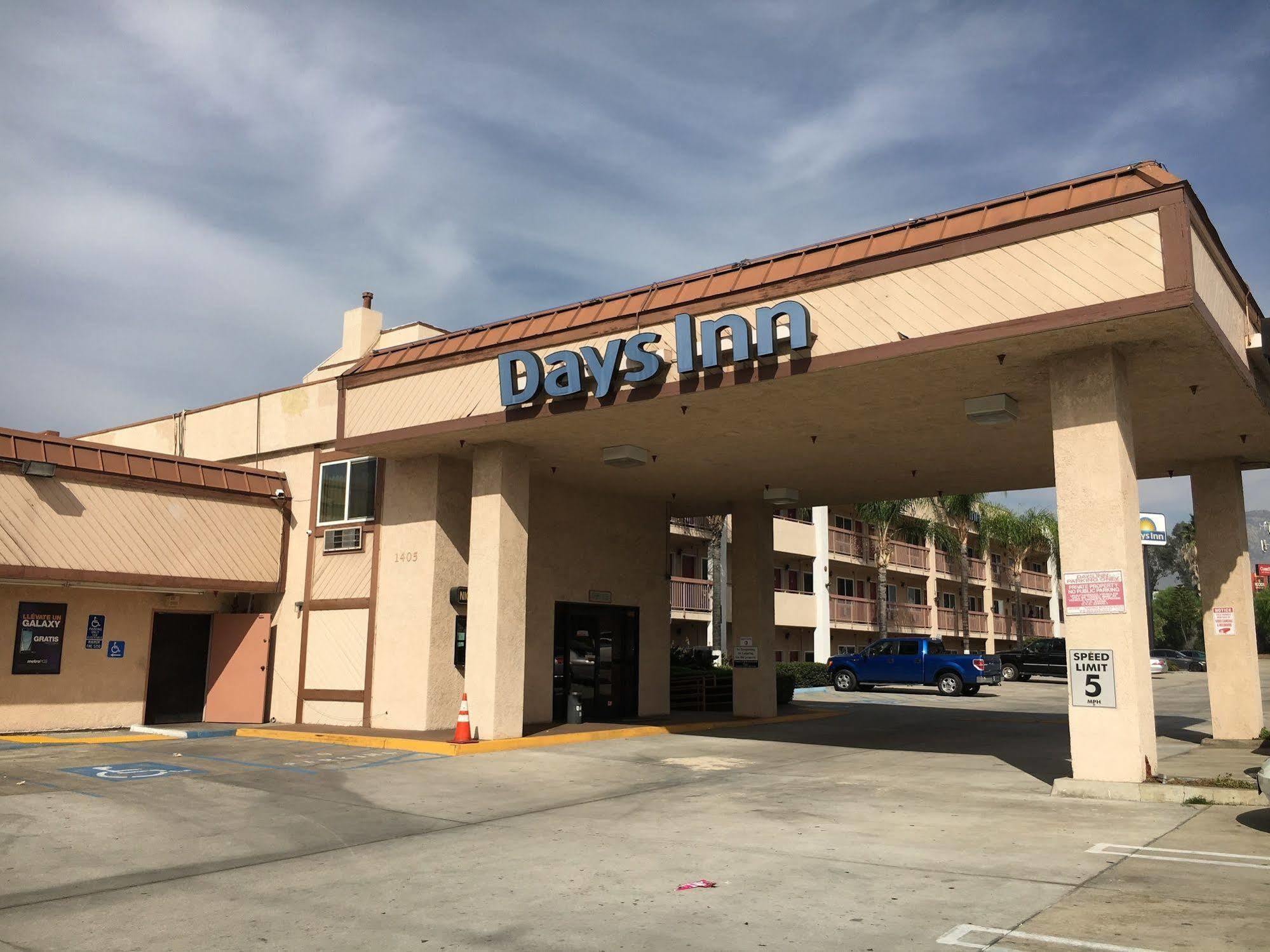 Days Inn By Wyndham Ontario Airport Dış mekan fotoğraf